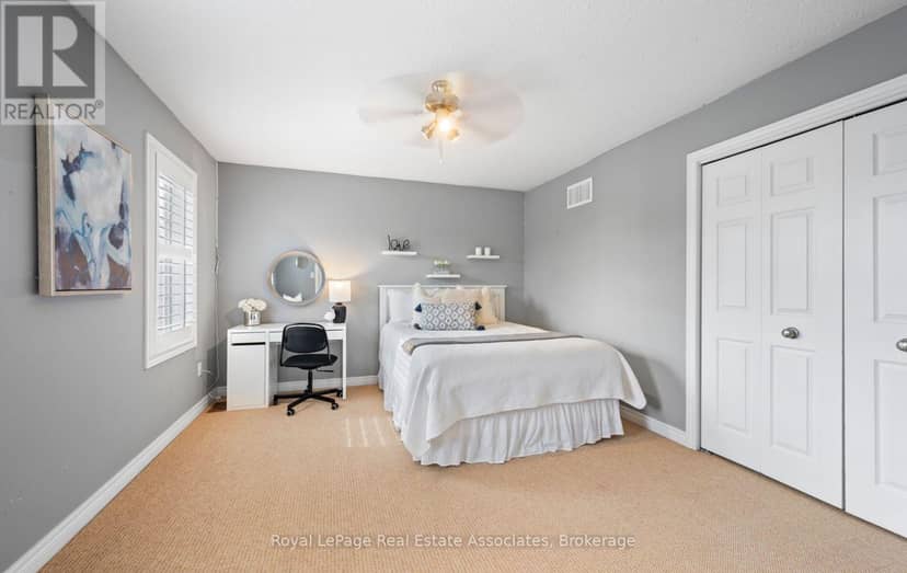 17 Nelles Street — photo 36 of 40