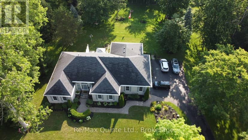 35 Penny Lane — photo 2 of 40
