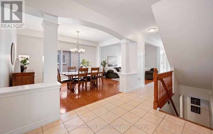 17 Nelles Street — photo 16 of 40