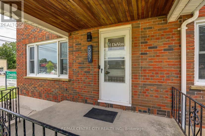 587 Lambton Street — photo 4 of 40