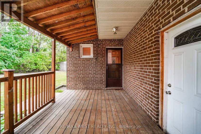16 Opal Court — photo 13 of 15