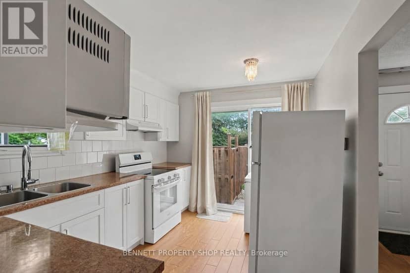 1 - 837 Eastvale Drive — photo 5 of 14