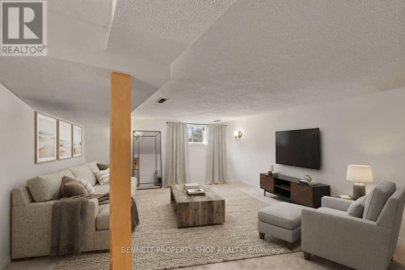 1 - 837 Eastvale Drive — photo 11 of 14