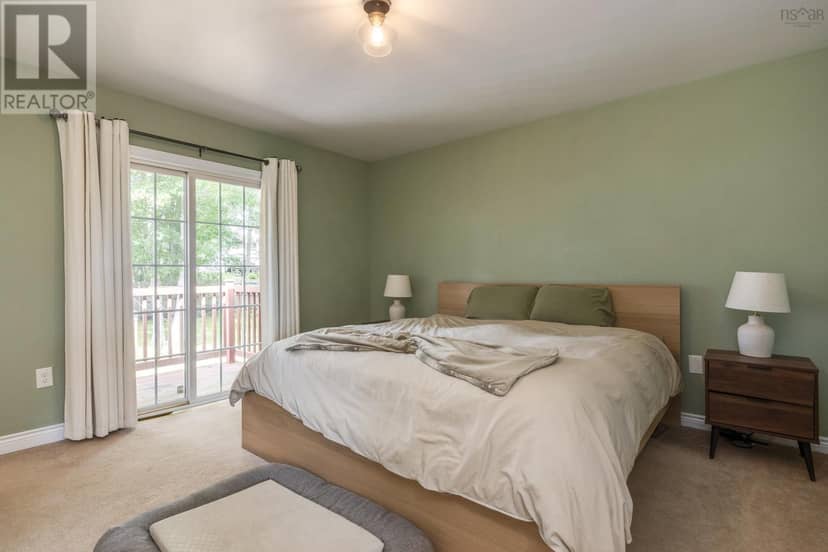 867 Julie Drive — photo 13 of 40