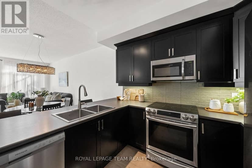 212 Pembina Private — photo 17 of 40