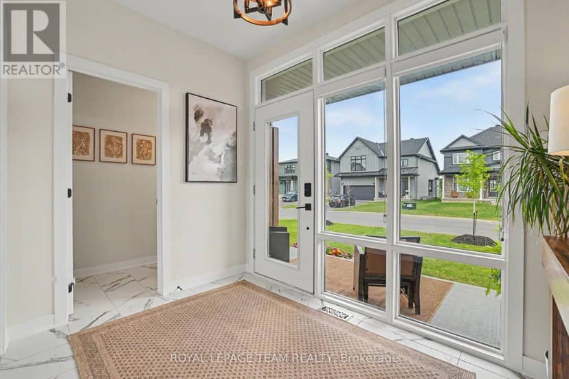 747 Petanque Crescent, Ottawa, photo 3