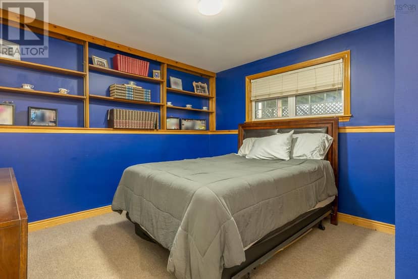 867 Julie Drive — photo 31 of 40