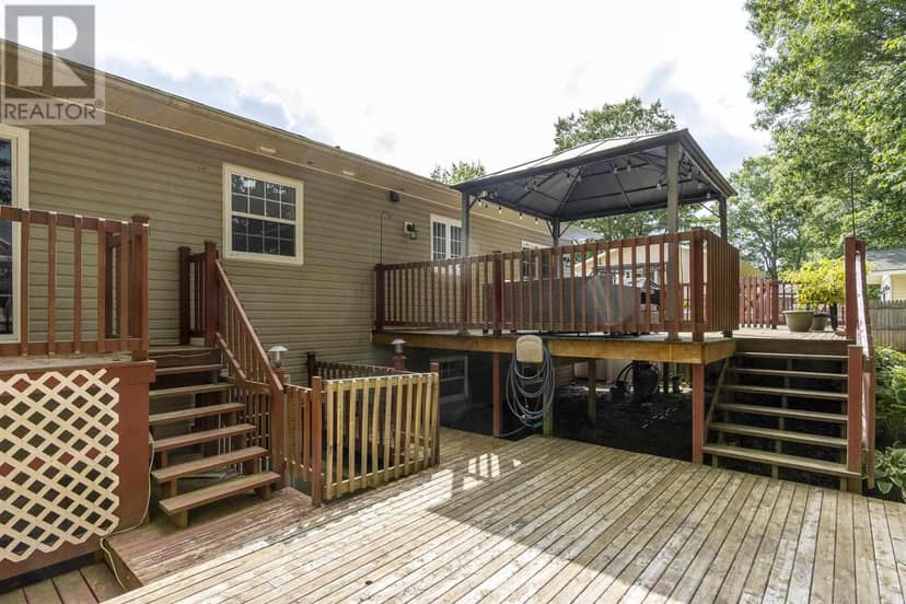 867 Julie Drive — photo 37 of 40