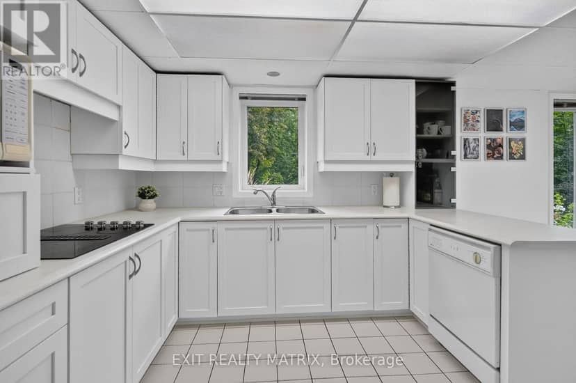 4510 Whispering Willow Drive — photo 14 of 40