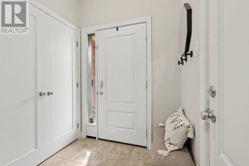 286 Fergus Crescent, Ottawa, photo 3