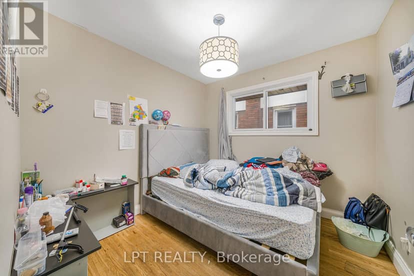 7156 Warden Avenue — photo 20 of 35