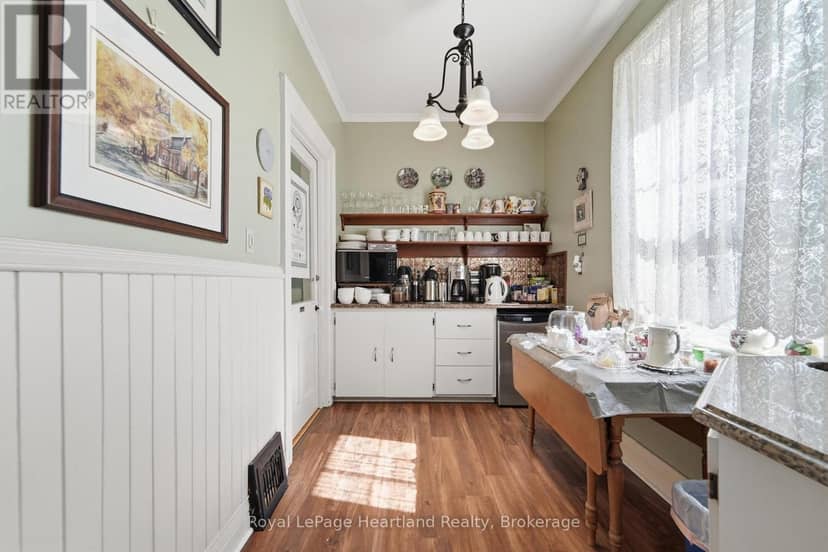71 Kirk Street — photo 23 of 40
