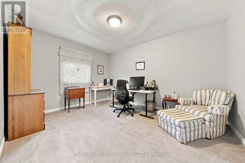 427 Melanie Crescent — photo 26 of 36