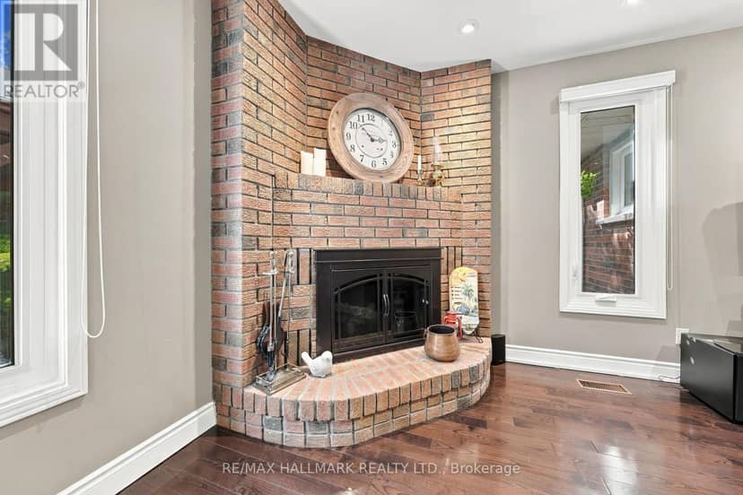 427 Melanie Crescent — photo 18 of 36