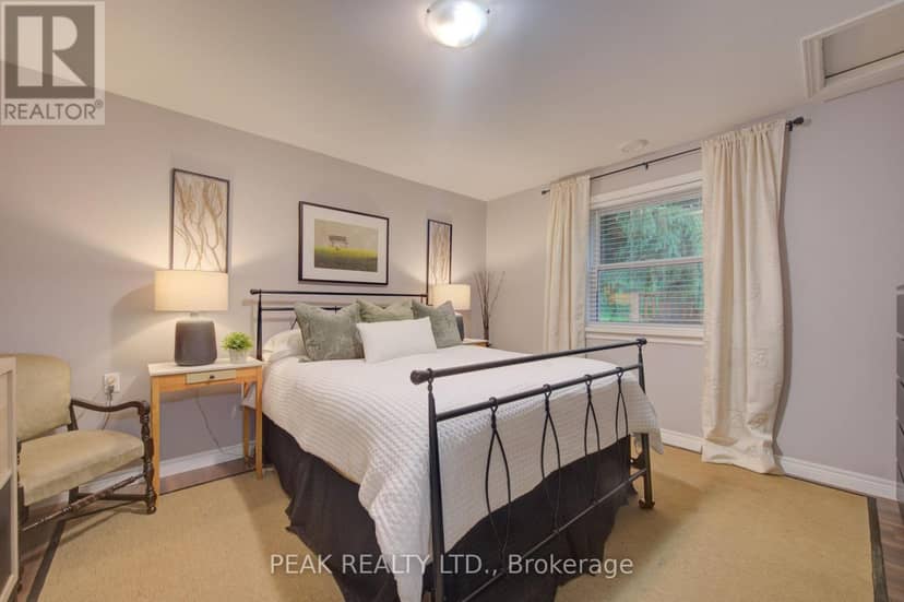 5421 King Street — photo 16 of 40