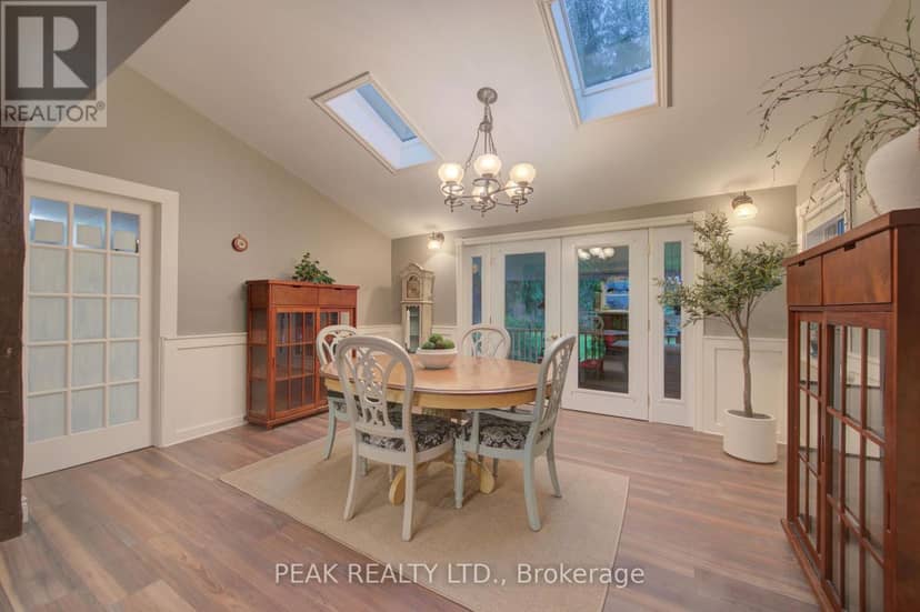 5421 King Street — photo 14 of 40