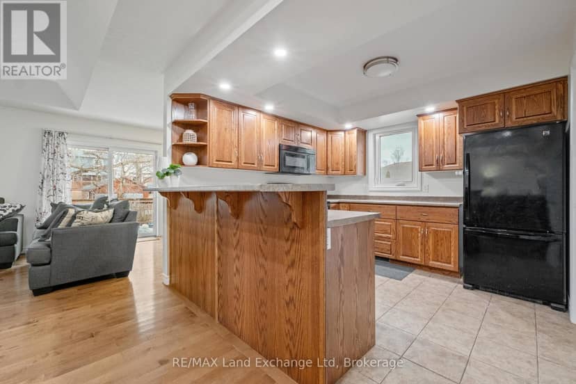 401 Carling Terrace — photo 10 of 40