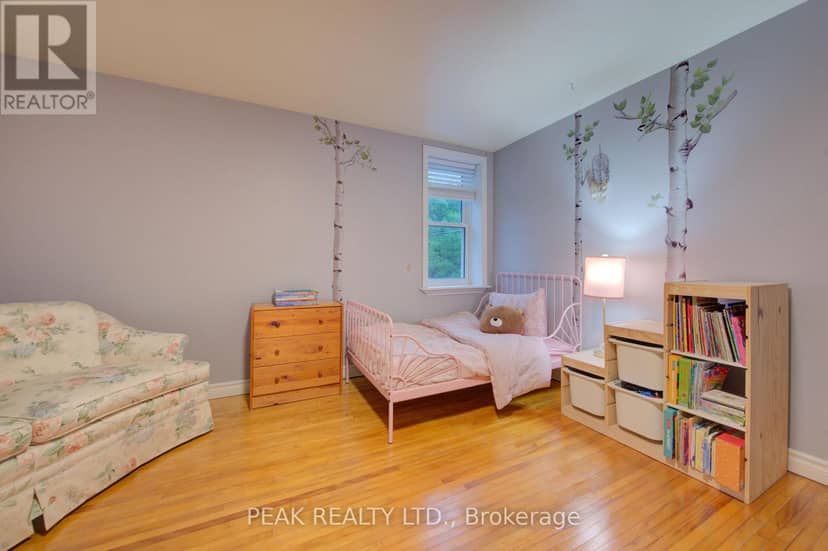 5421 King Street — photo 26 of 40