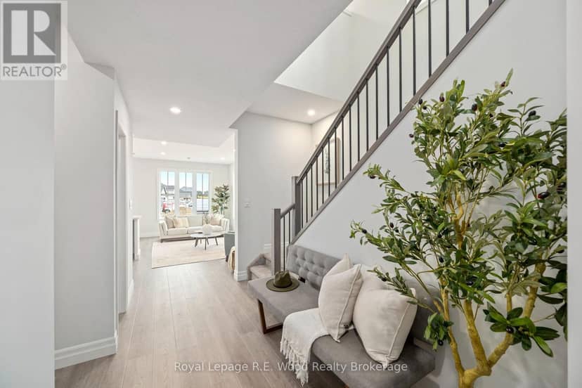 13 Hoylake Road — photo 7 of 40