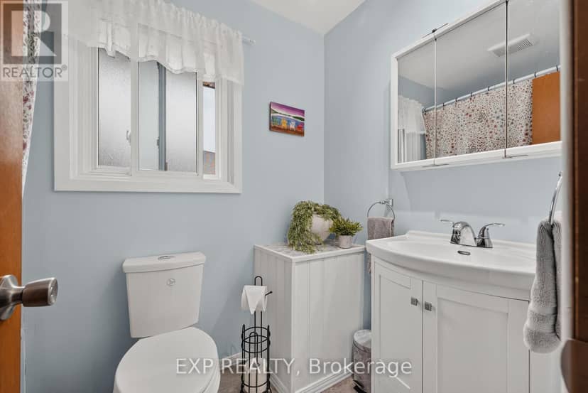 1393 Pineview Avenue — photo 23 of 40