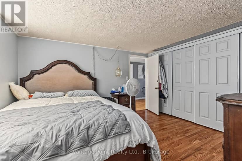 1154 2nd Avenue W — photo 21 of 40