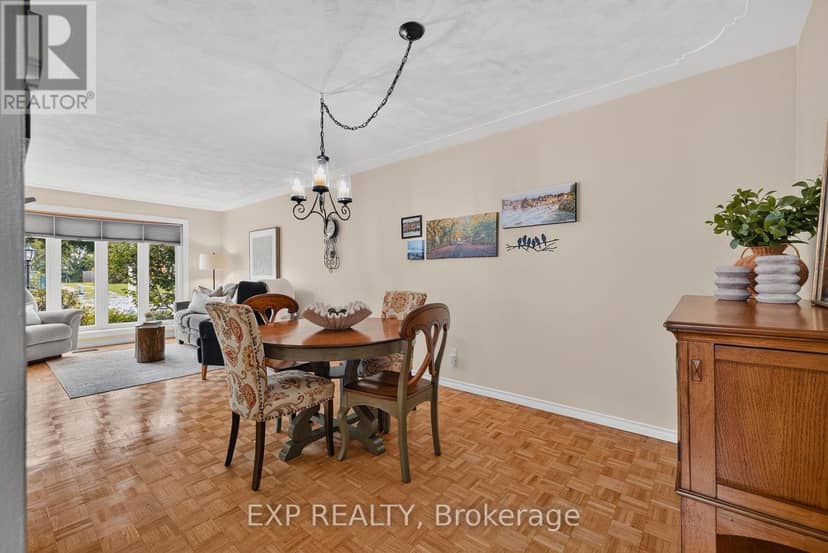 1393 Pineview Avenue — photo 6 of 40