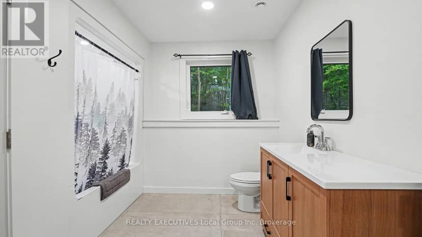 32 Mountainview Road — photo 35 of 40