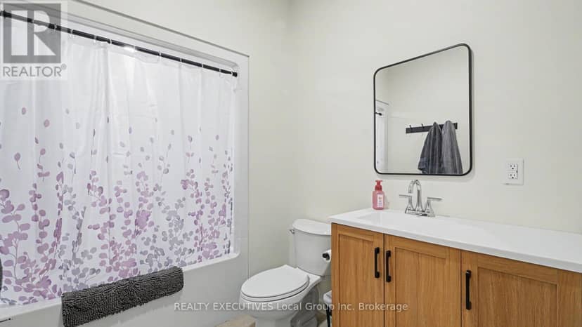 32 Mountainview Road — photo 29 of 40