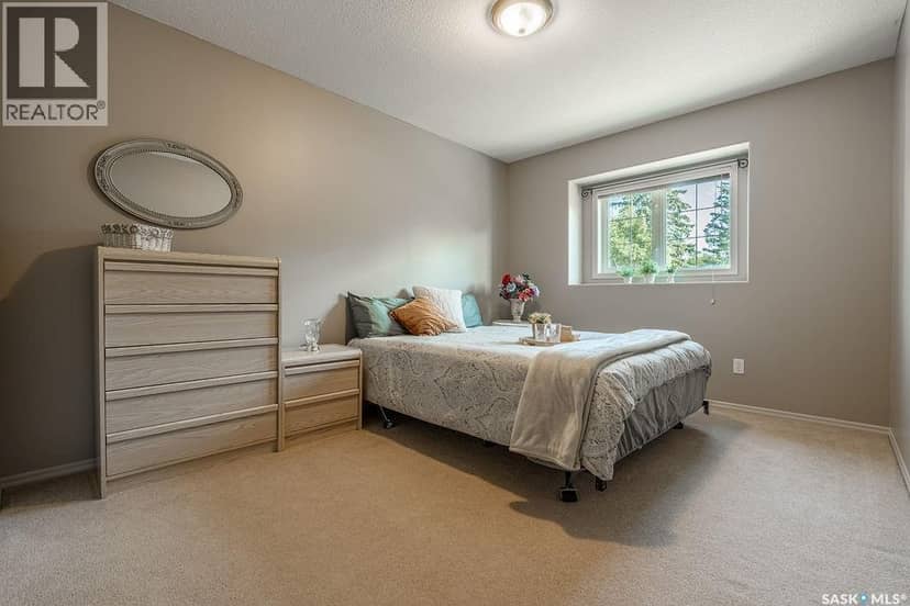 5 102 Willow Street — photo 18 of 36