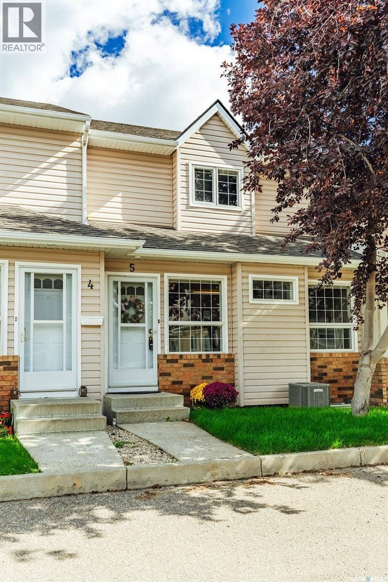 5 102 Willow Street, Saskatoon, photo 3
