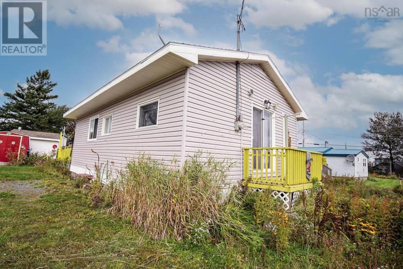 10 Hollis Lane, Port Howe, photo 2