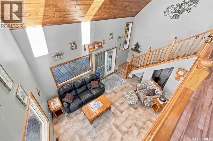 8 Lakeview DRIVE — photo 35 of 40