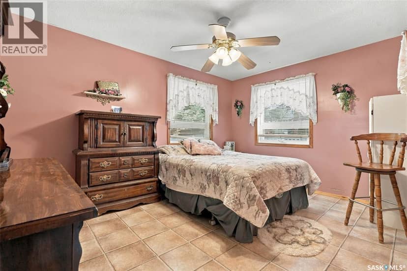 8 Lakeview DRIVE — photo 21 of 40