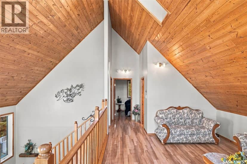 8 Lakeview DRIVE — photo 34 of 40