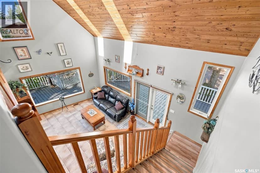 8 Lakeview DRIVE — photo 29 of 40