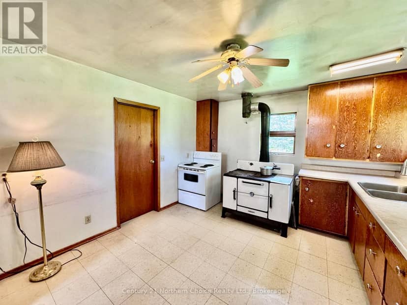 40 Birch Road — photo 19 of 38