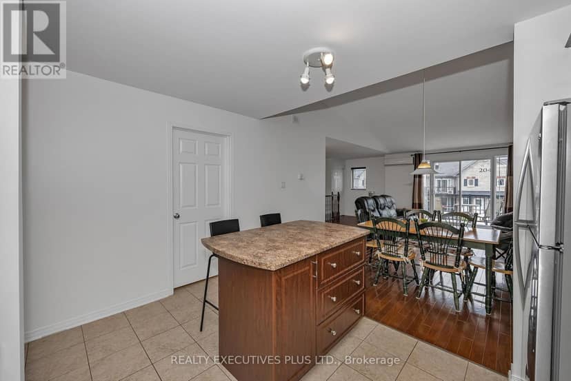 506 - 205 Eliot Street — photo 17 of 32
