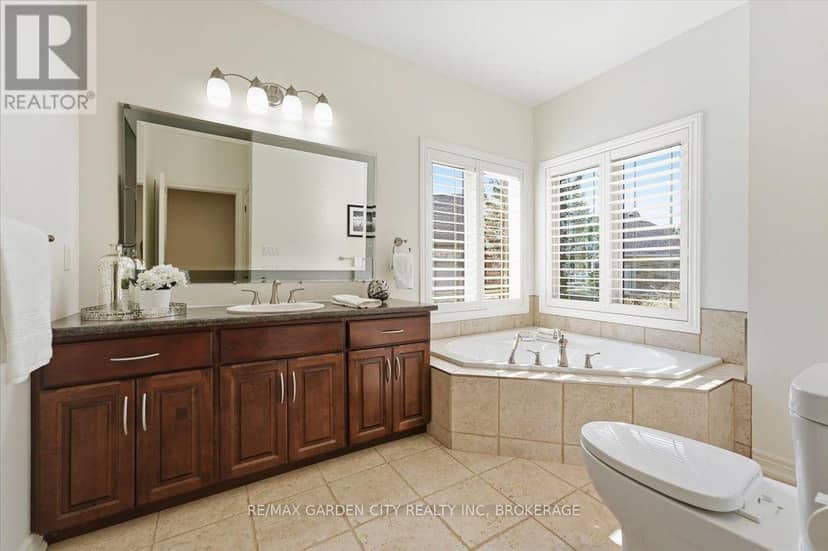 38 Addison Drive — photo 16 of 40