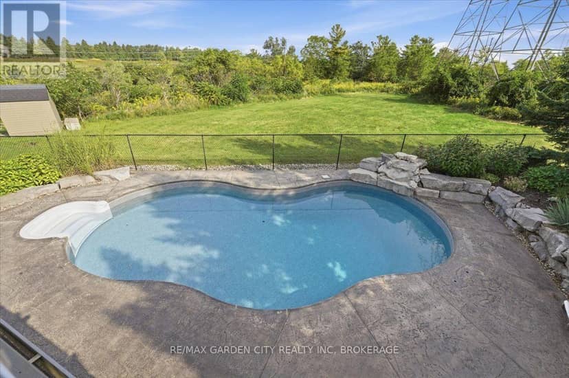 38 Addison Drive — photo 19 of 40