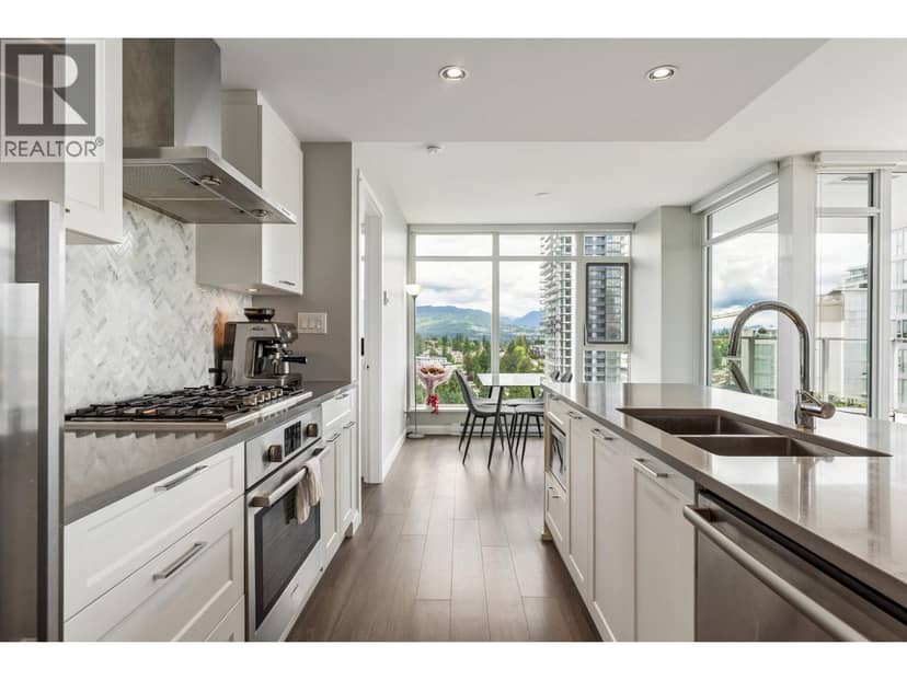 2107 520 COMO LAKE AVENUE, Coquitlam