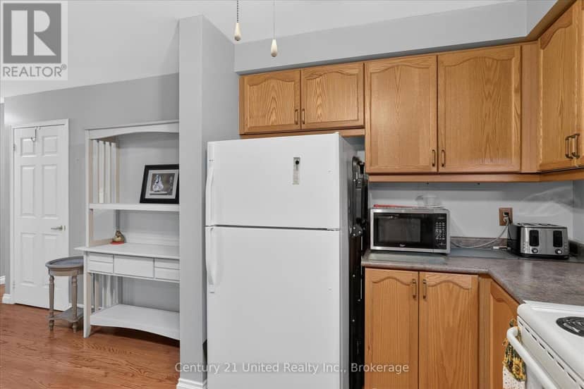 1392 Lillico Crescent — photo 12 of 40