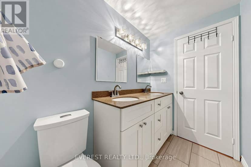 7 Tarlton Court — photo 33 of 40