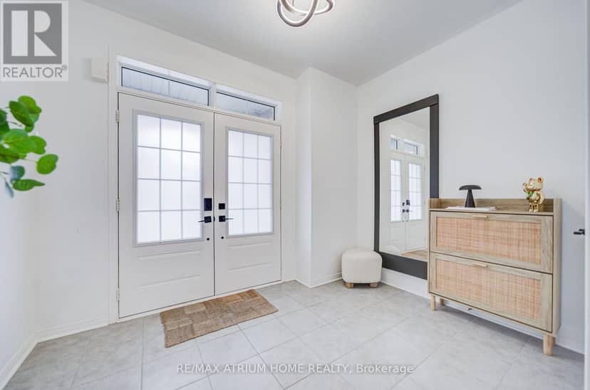 129 Hartney Drive, Richmond Hill, photo 4