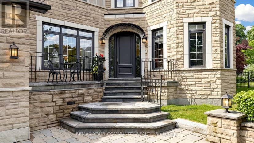 25 Guinevere Court, Richmond Hill, photo 3