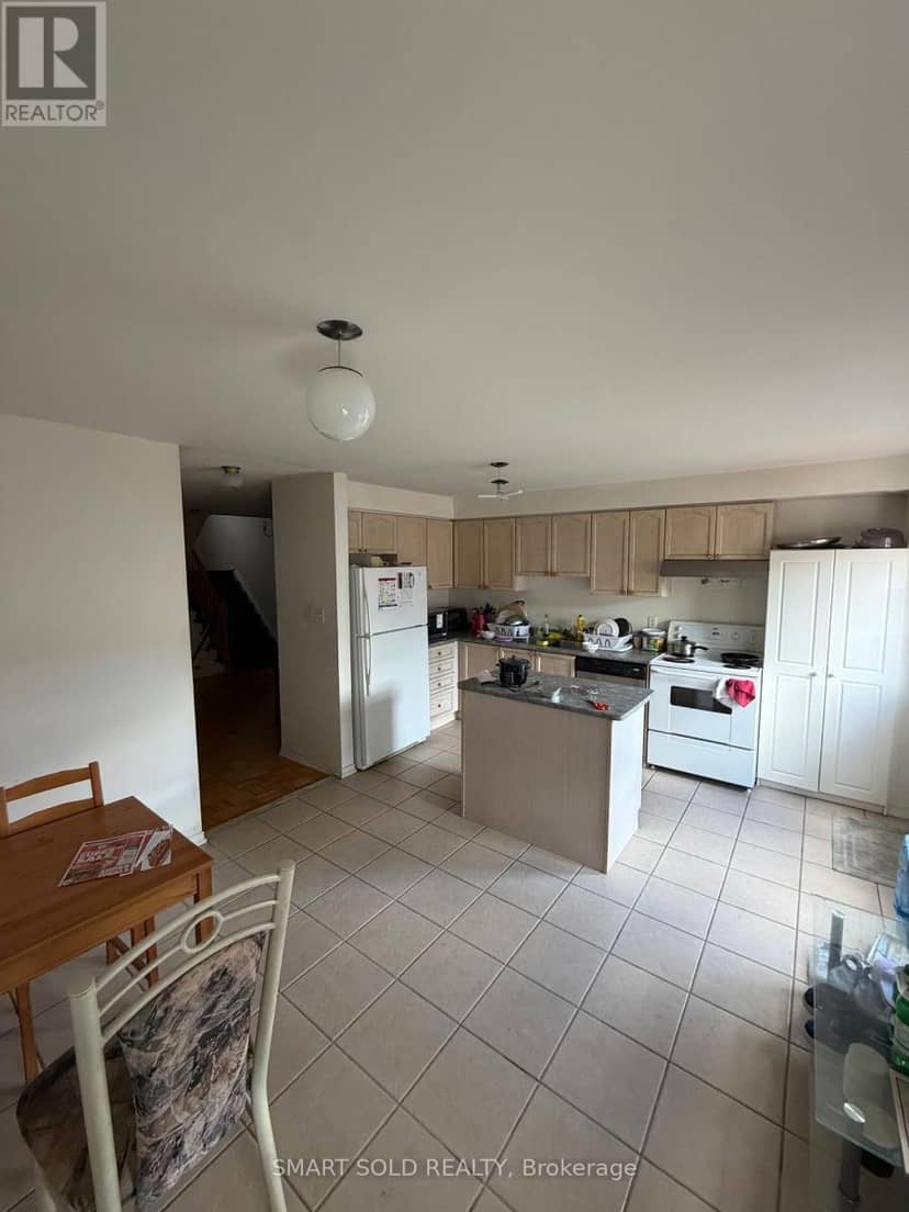 76 Viella Street — photo 3 of 18