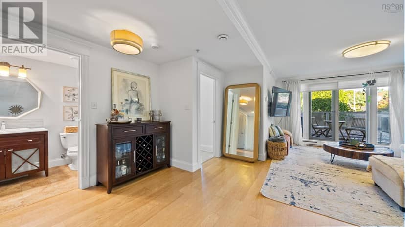 607 200 Crown Drive — photo 13 of 40