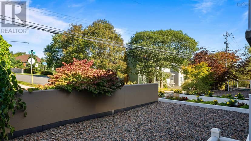 607 200 Crown Drive — photo 39 of 40
