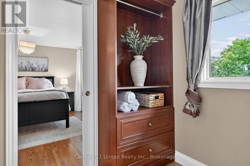 537 Montcalm Drive — photo 26 of 40