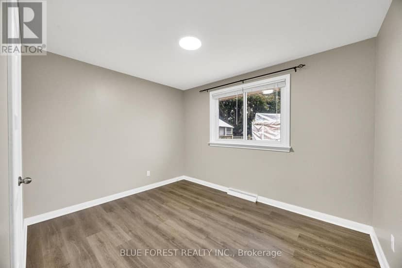1688 Trafalgar Street — photo 33 of 40