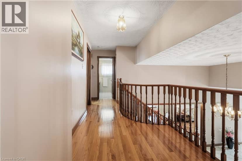 7 VINEHILL Drive — photo 24 of 40